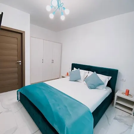 Zoria 28 By Sea View